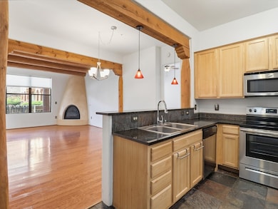 Alameda Santa Fe Condominiums unit 129, Santa Fe, NM 87507 - photo 4