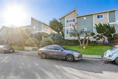 2202 Vanderbilt Ln unit 12, Redondo Beach, CA 90278 - photo 2