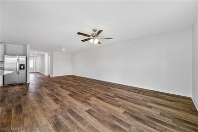 897 Winwood Cir, Fort Myers, FL 33913 - photo 3