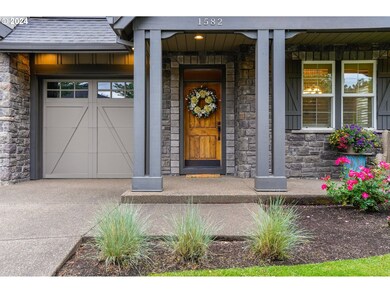 1582 S Redwood St, Canby, OR 97013 - photo 5