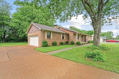 344 Highfield Dr, Murfreesboro, TN 37128 - photo 5
