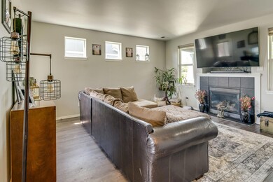 1440 SW 35th St, Redmond, OR 97756 - photo 5