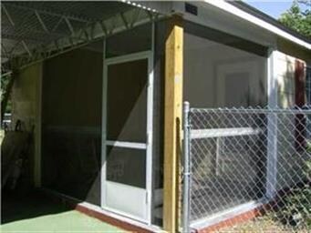 Screened-in porch