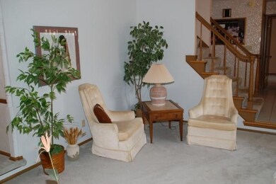 5568 Naiche Rd, Columbus, OH 43213 - photo 5