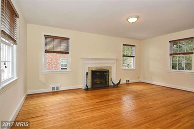 4516 Chase Ave, Bethesda, MD 20814 - photo 3