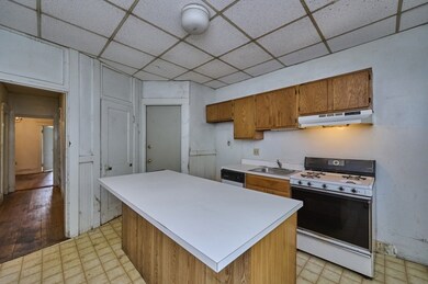 386 Riverway unit 4, Boston, MA 02115 - photo 7