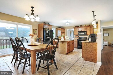 103 Huckleberry Ln, Berkeley Springs, WV 25411 - photo 6