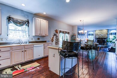 60 Edgemont Ln, Langhorne, PA 19047 - photo 7