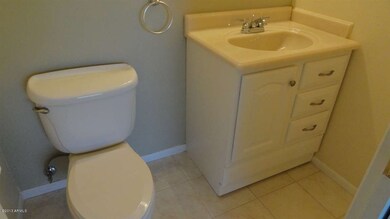 10117 W Highwood Ln, Sun City, AZ 85373 - photo 7