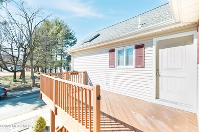 11 Stillwell St unit B, Matawan, NJ 07747 - photo 5