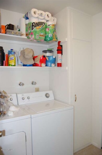 11118 W Desert Butte Dr, Sun City, AZ 85351 - photo 4