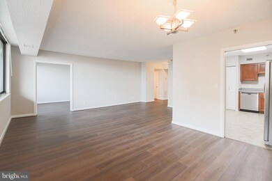 5501 Seminary Rd unit 1914S, Baileys Crossroads, VA 22041 - photo 6