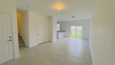2755 SE 25th Ave, Homestead, FL 33035 - photo 5