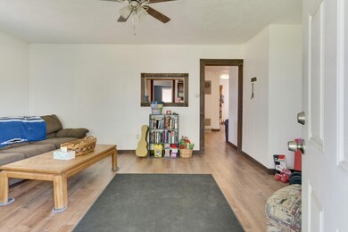 234 SW 4th St