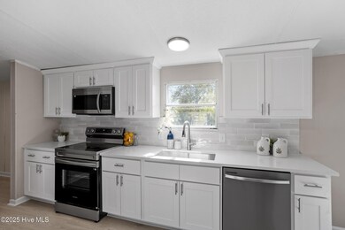 110 Autumn Winds Dr, Goldsboro, NC 27530 - photo 4