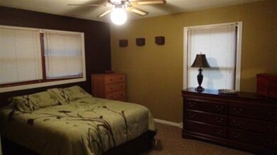 207 S Kerch St, Brooklyn, WI 53521 - photo 6