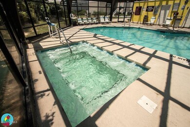 p11 Hot Tub