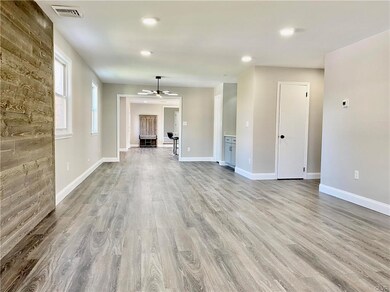 341 S 7th St, Emmaus, PA 18049 - photo 7