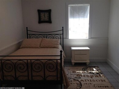 27 Boothbay Road bedroom 3