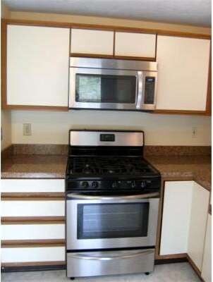 18 Pinecrest Village, Hopkinton, MA 01748 - photo 4