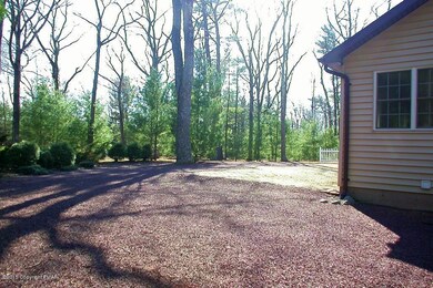 154 Chipperfield Dr, Effort, PA 18330 - photo 5