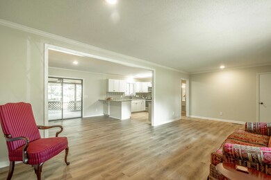 4619 Cloverdale Loop HD-18