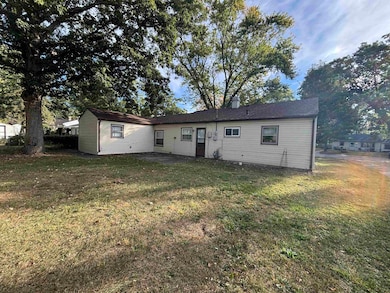 5922 Southcrest Rd, Fort Wayne, IN 46816 - photo 3