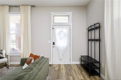 1112 E Spring St, New Albany, IN 47150 - photo 7