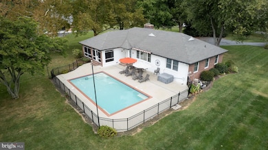 2202 Jenkins Creek Rd, Cambridge, MD 21613 - photo 3