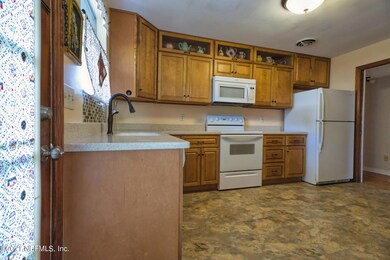 1811 Donald St, Jacksonville, FL 32205 - photo 4