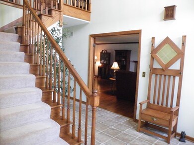 Open and Spacious Entry