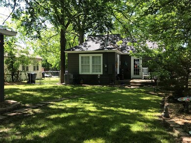 217 W Murray St, Denison, TX 75020 - photo 6