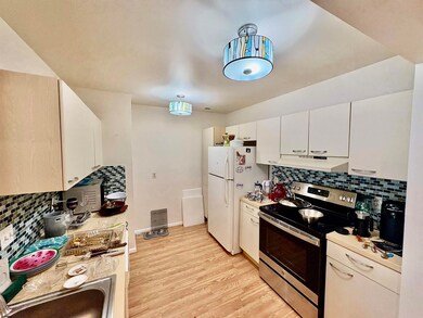 550 Central Ave unit G-16 Constitution Ct, Linwood, NJ 08221 - photo 6