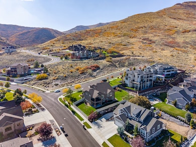 5532 W Lookout Mesa Cir, Herriman, UT 84096 - photo 4