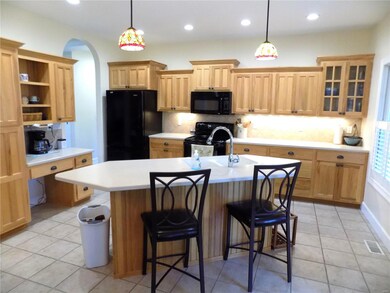 588 Sycamore Dr, Rolla, MO 65401 - photo 3