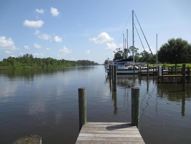 Dock 10, 11 & 12