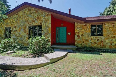 53 Wetsel Rd, Troy, NY 12182 - photo 2