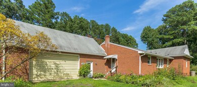 13620 Dowell Rd, Dowell, MD 20688 - photo 3