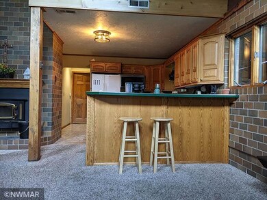 kitchen2.jpg