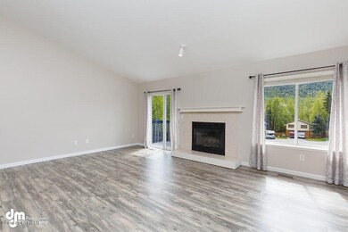 Living Room 20180531-DW-2002-SMALL
