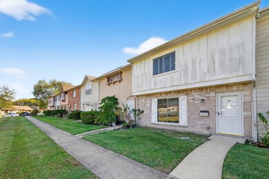 8462 Leawood Blvd unit 8462, Houston, TX 77072 - photo 3