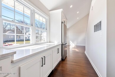 49 Scholer Dr, Keyport, NJ 07735 - photo 7