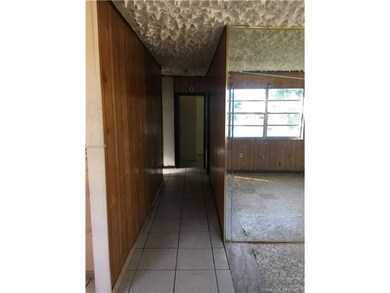 688 SW 9th St, Belle Glade, FL 33430 - photo 5