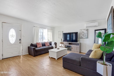 3021 Monroe Ave, El Paso, TX 79930 - photo 3