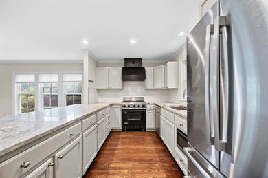 A Convenient Open Kitchen