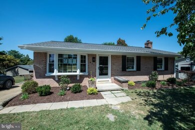 821 2nd Ave, Brunswick, MD 21716 - photo 2