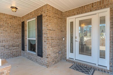 3-web-or-mls-6105 Walk Along Way Exterio