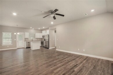 8 Leland Ln, Bella Vista, AR 72715 - photo 6