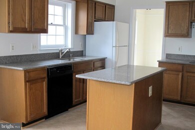 11605 Flints Grove Ln, North Potomac, MD 20878 - photo 7