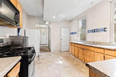 423 Stoddart Ave, Columbus, OH 43205 - photo 6